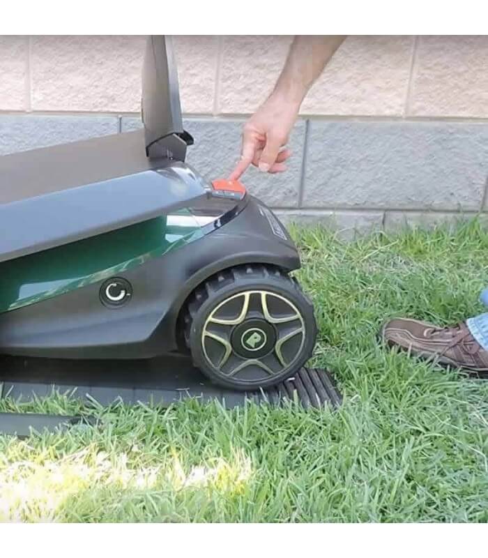 RoboHome Robomow RC