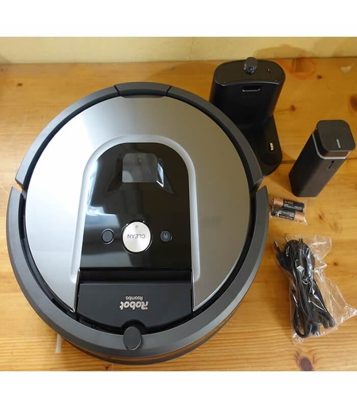 iRobot Roomba 960 