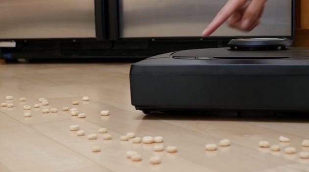 come pulire un area sporco con neato d3 d5